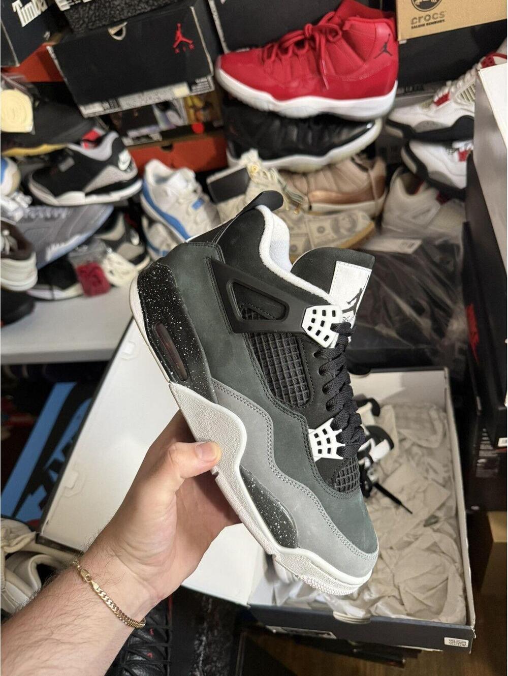 Jordan retro 4 fear sz 10